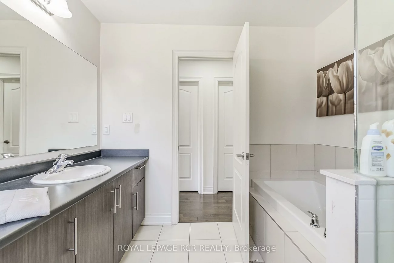1, Silver Charm, Sharon, East Gwillimbury