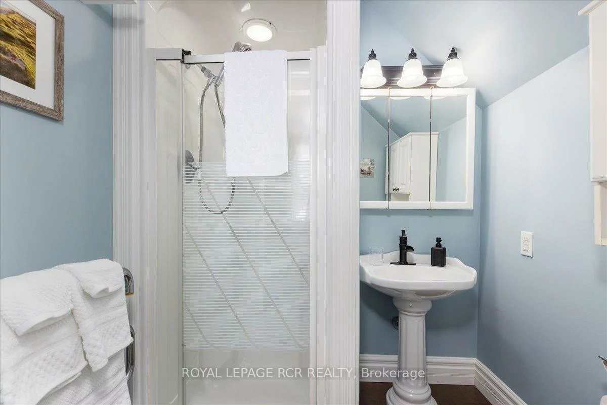 11, King, Mt Albert, East Gwillimbury