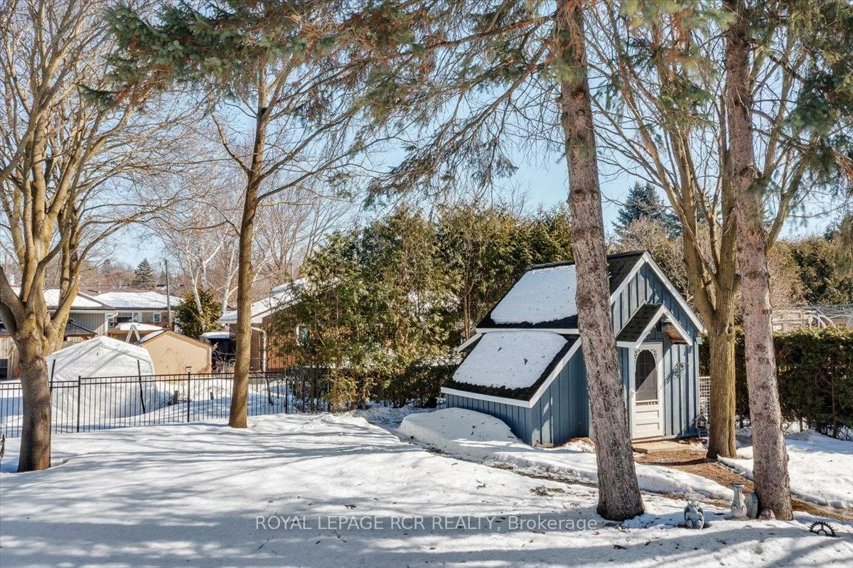 11, King, Mt Albert, East Gwillimbury