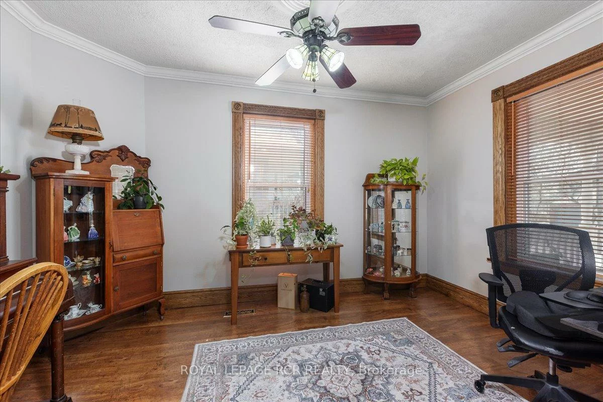 11, King, Mt Albert, East Gwillimbury