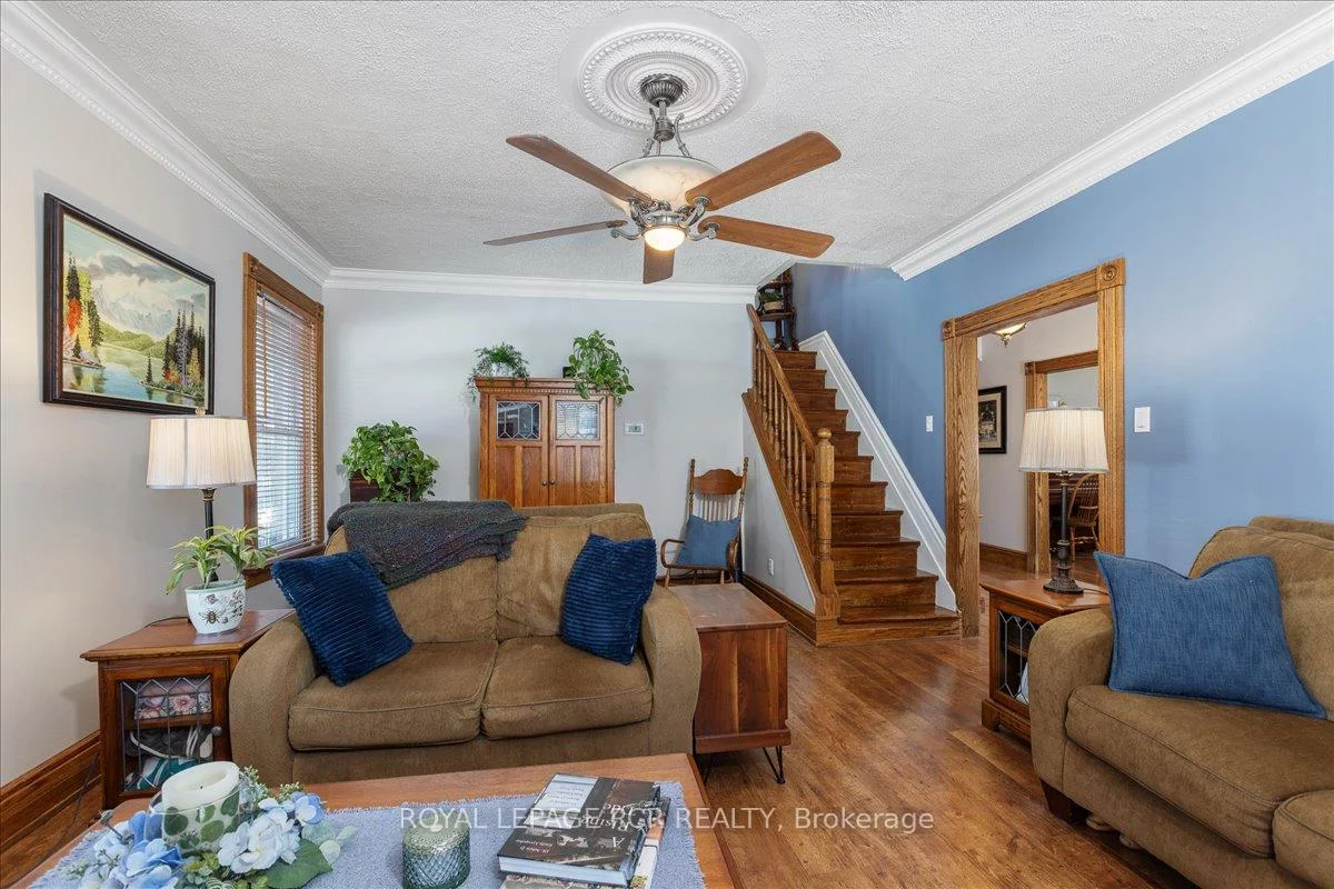 11, King, Mt Albert, East Gwillimbury