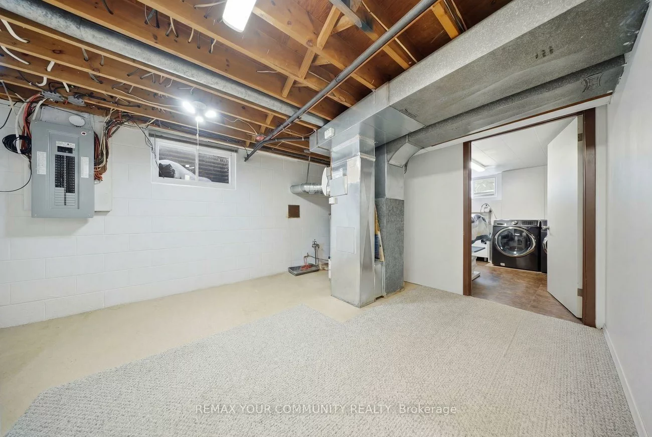 233, East, Holland Landing, East Gwillimbury