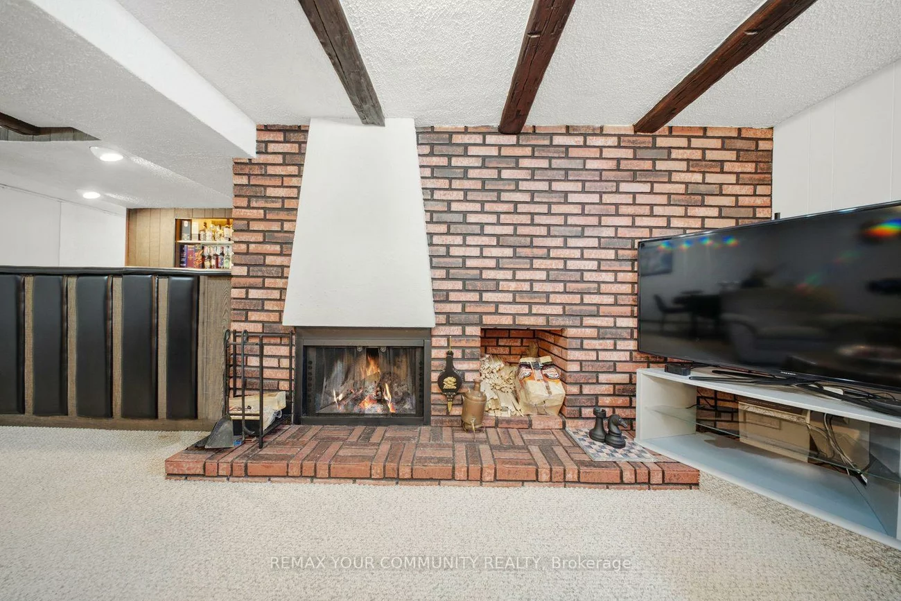 233, East, Holland Landing, East Gwillimbury