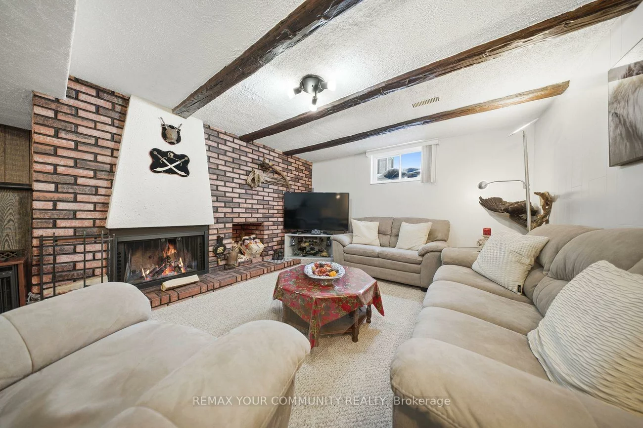 233, East, Holland Landing, East Gwillimbury