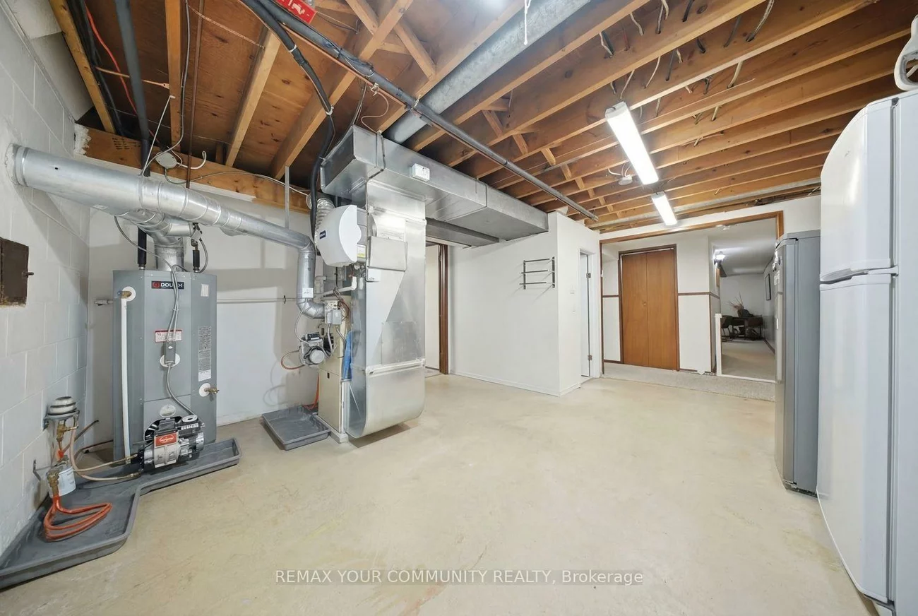 233, East, Holland Landing, East Gwillimbury