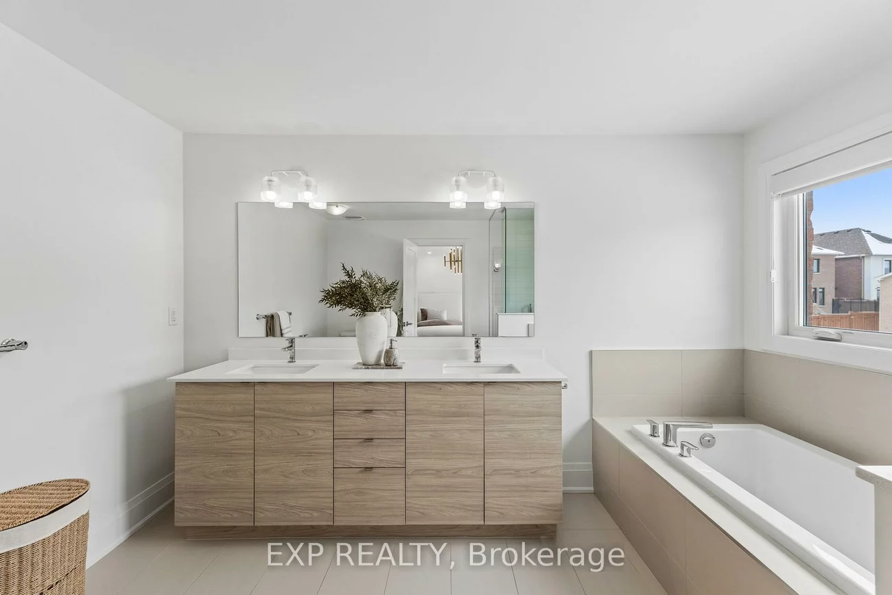 6, Byblos, Holland Landing, East Gwillimbury