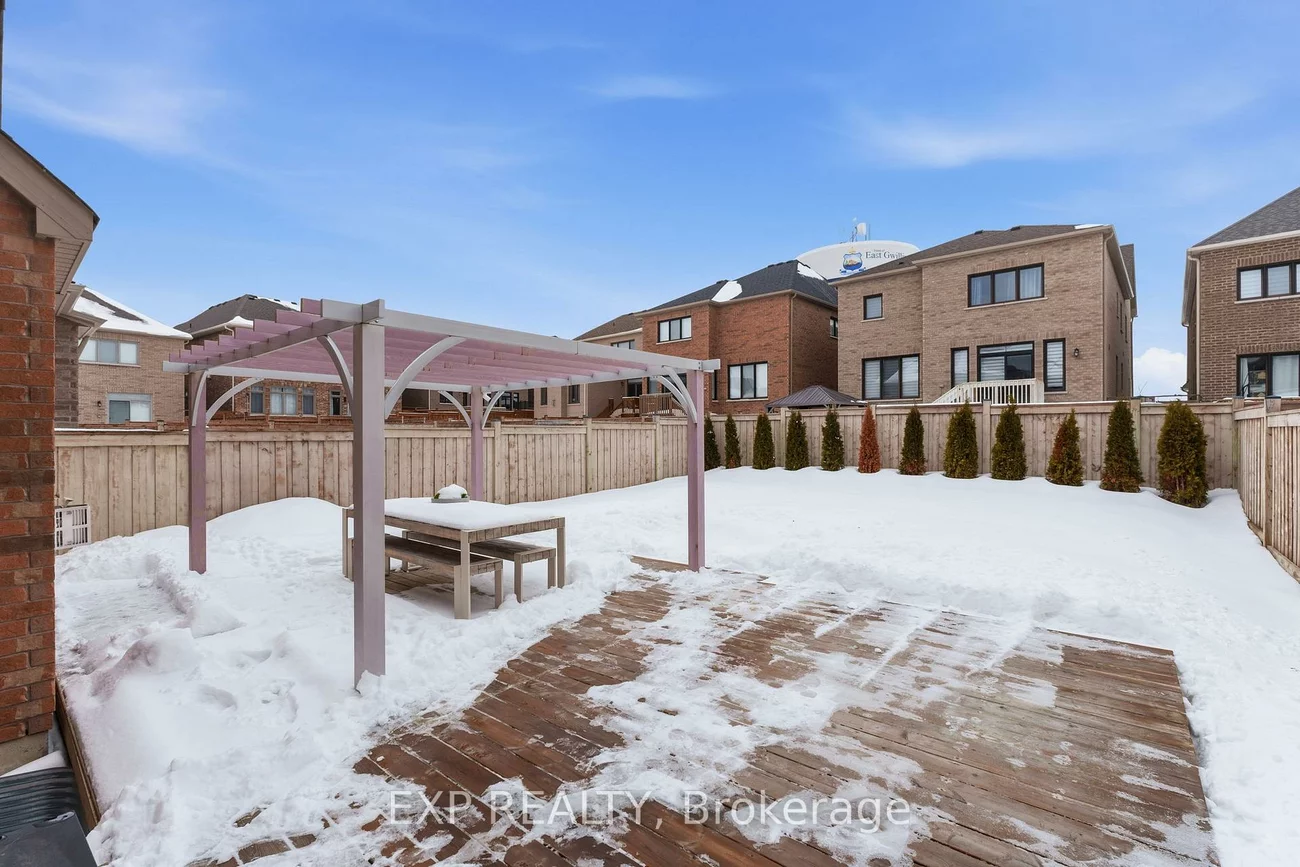 6, Byblos, Holland Landing, East Gwillimbury