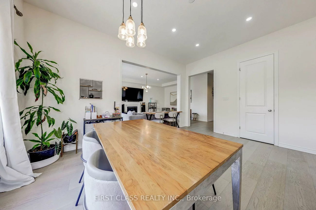 7, Cranley, Sharon, East Gwillimbury