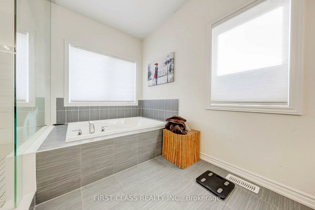 7, Cranley, Sharon, East Gwillimbury