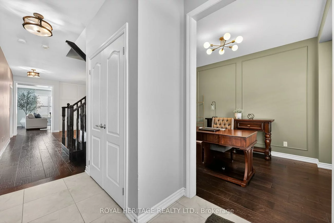 30, Leaden Hall, Queensville, East Gwillimbury