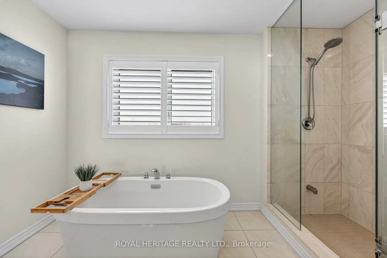 30, Leaden Hall, Queensville, East Gwillimbury