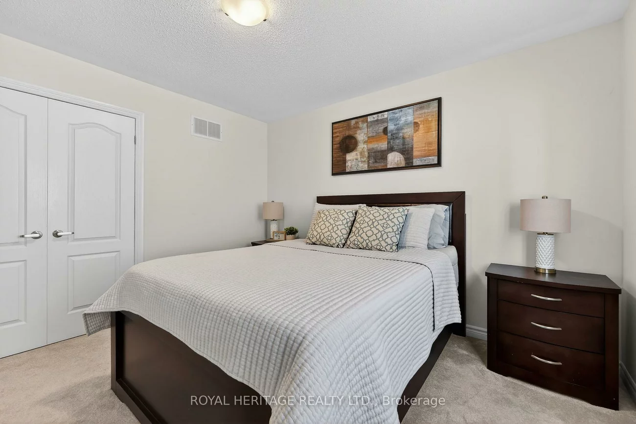 30, Leaden Hall, Queensville, East Gwillimbury