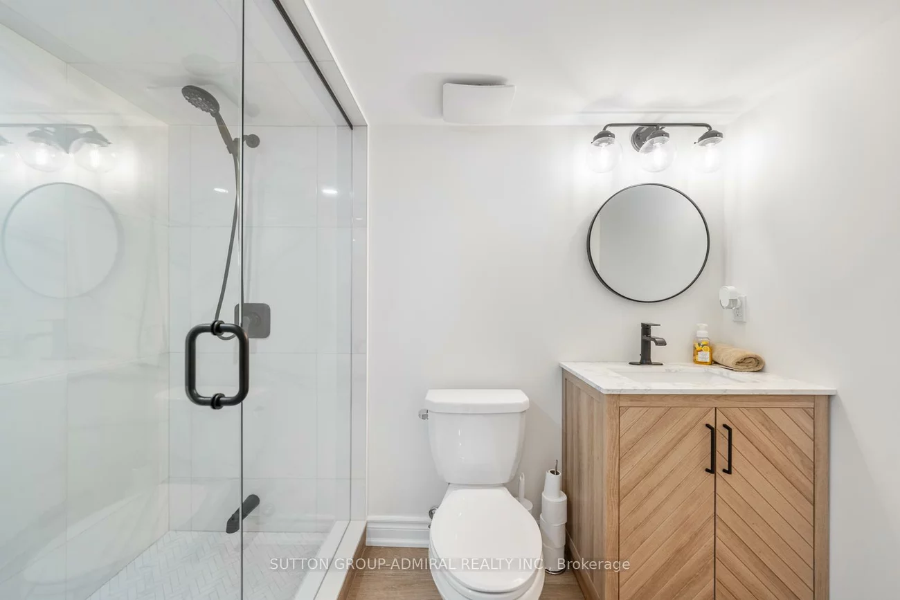 124, Mondial, Queensville, East Gwillimbury