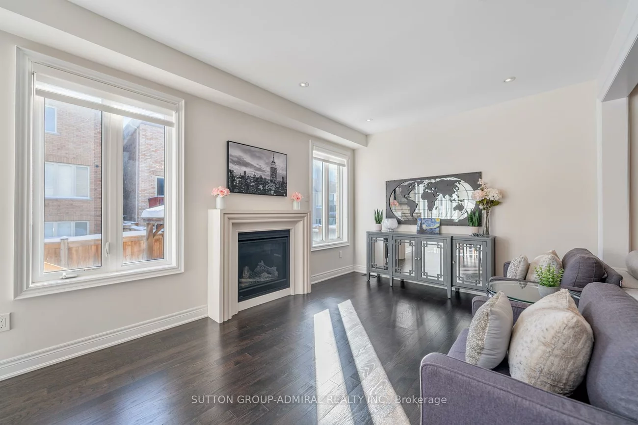 124, Mondial, Queensville, East Gwillimbury