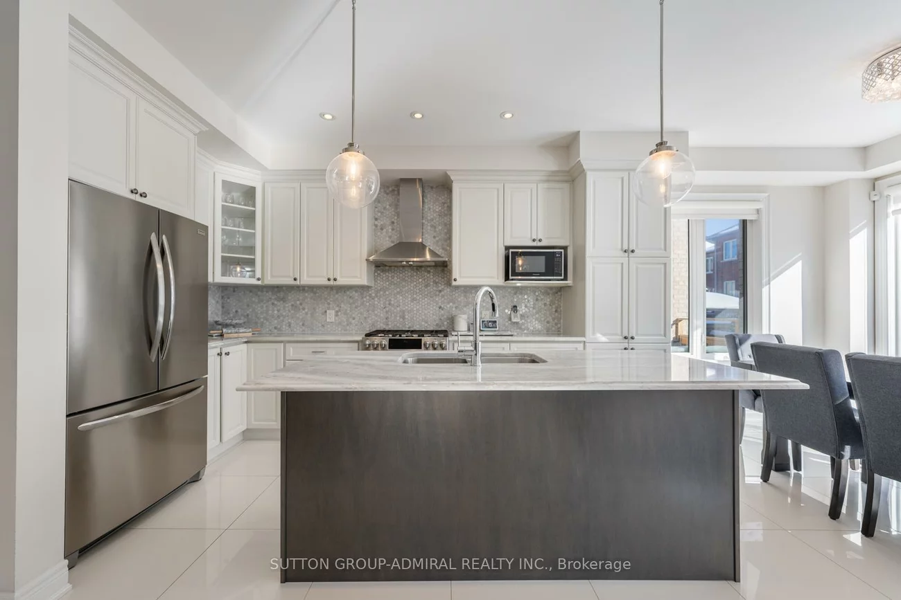 124, Mondial, Queensville, East Gwillimbury