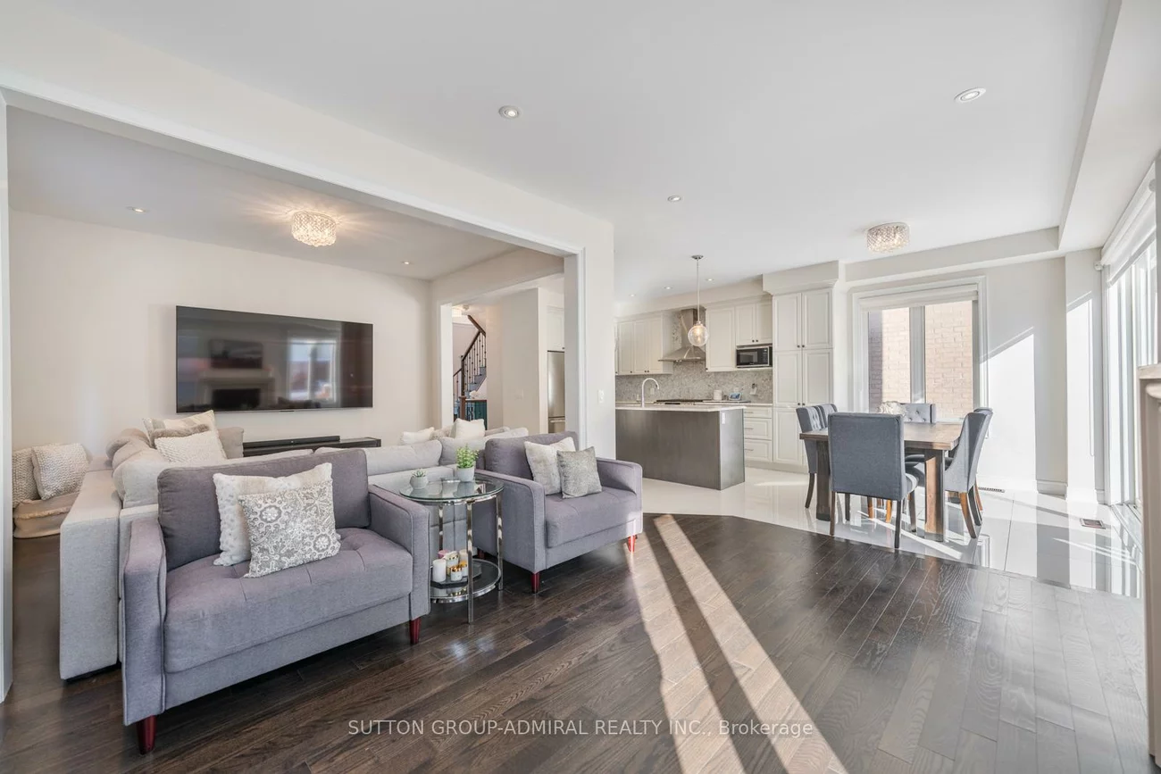 124, Mondial, Queensville, East Gwillimbury