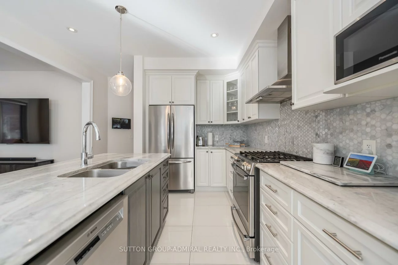 124, Mondial, Queensville, East Gwillimbury