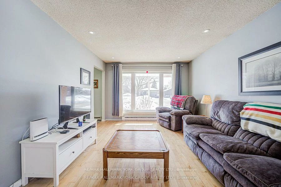 184, Olive, Holland Landing, East Gwillimbury