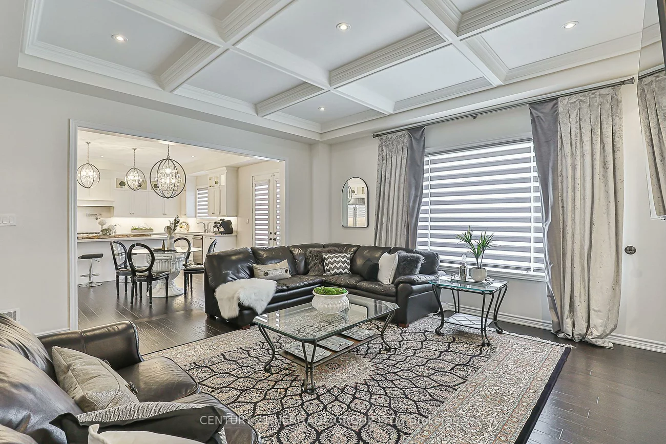 38, Whitebirch, Sharon, East Gwillimbury