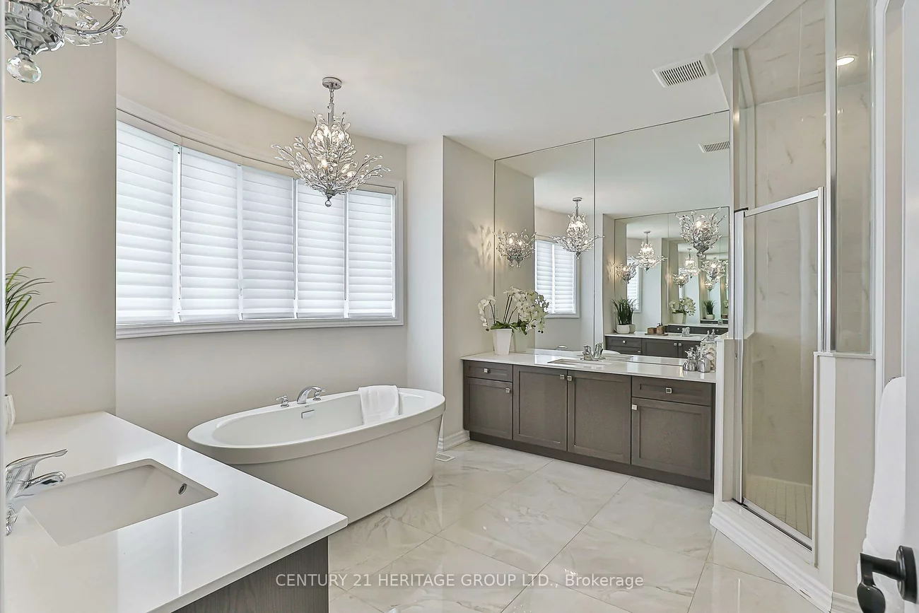 38, Whitebirch, Sharon, East Gwillimbury