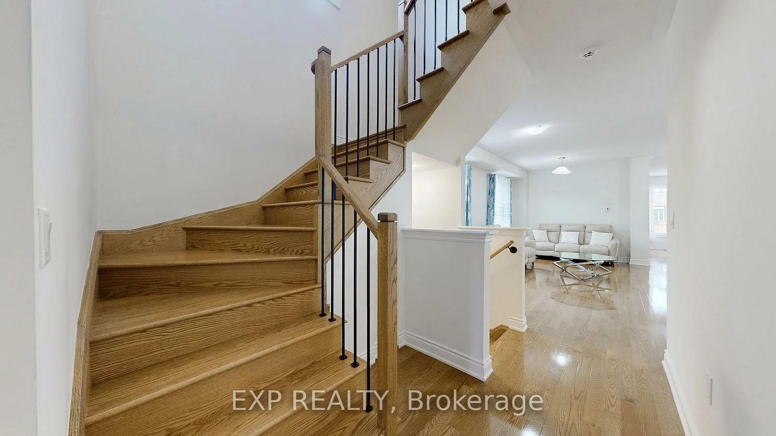 19, Meadow Vista, Holland Landing, East Gwillimbury