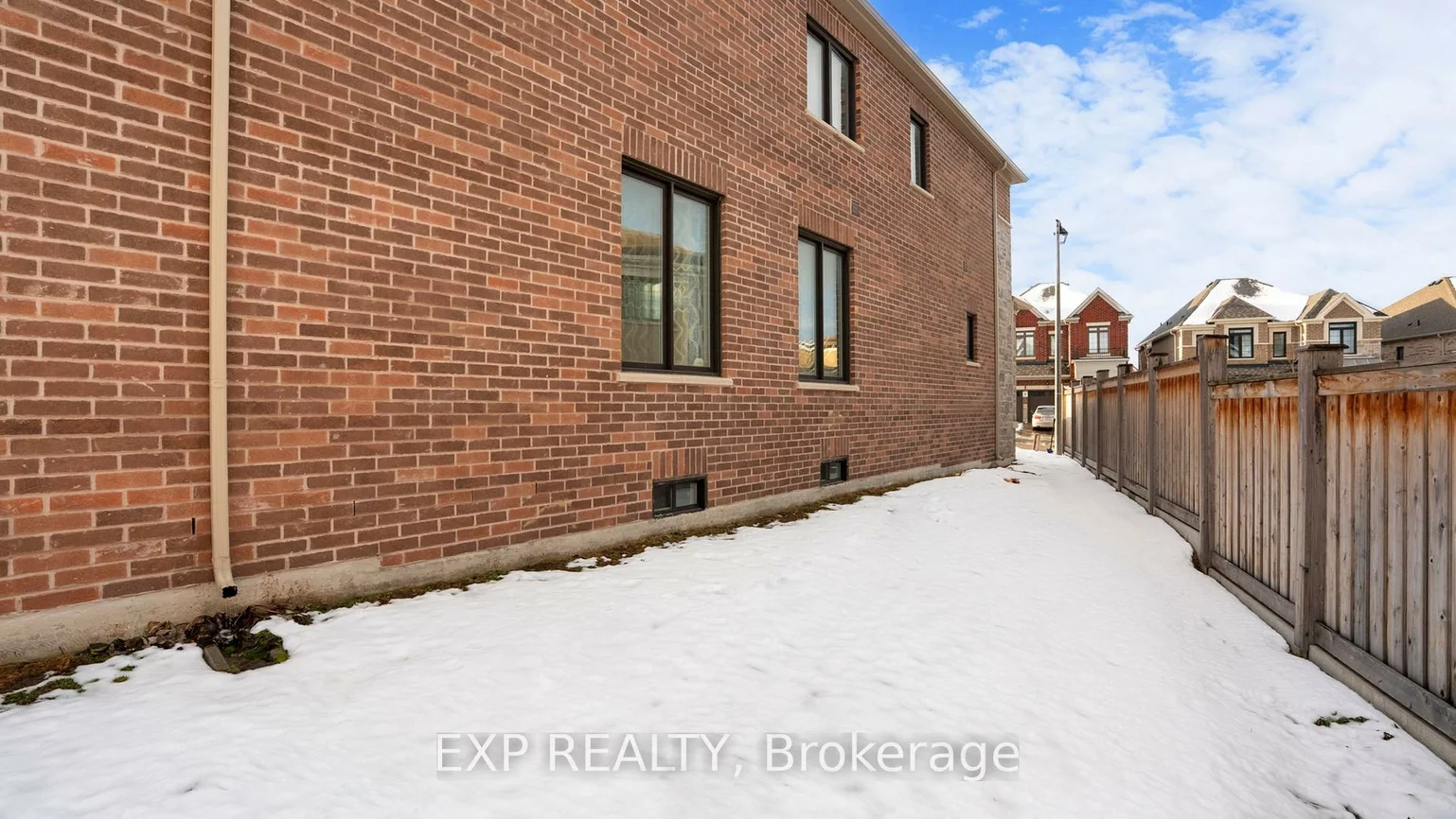 19, Meadow Vista, Holland Landing, East Gwillimbury