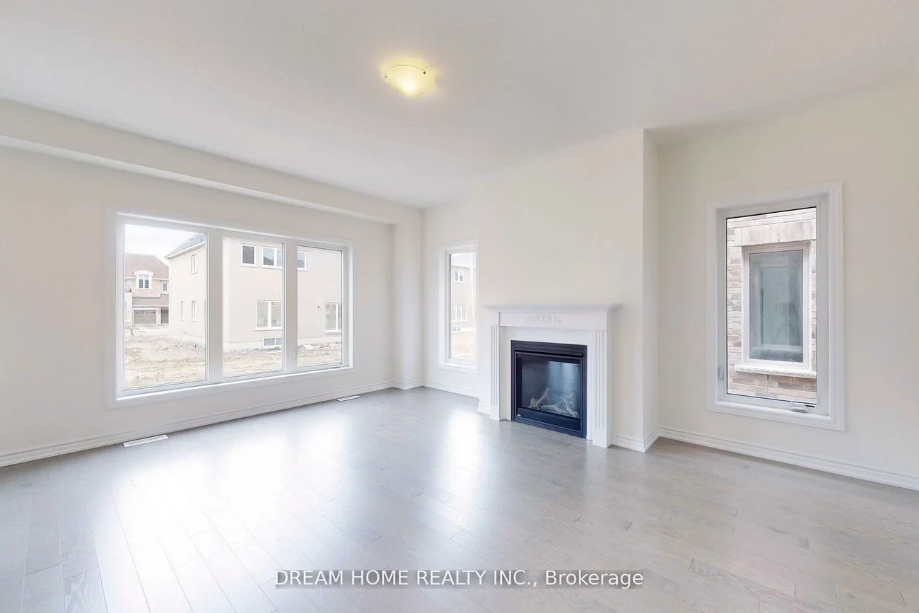 7, Charles White, Sharon, East Gwillimbury