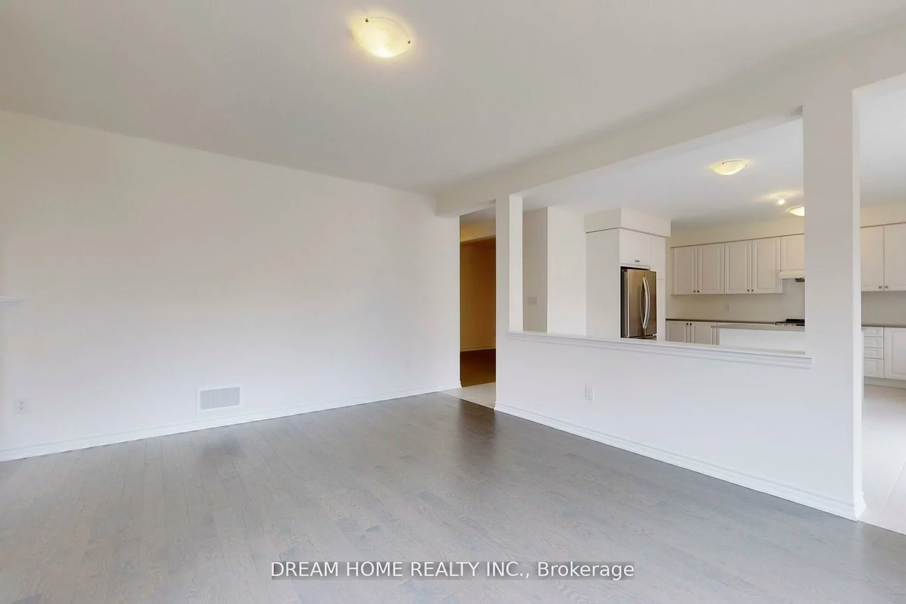 7, Charles White, Sharon, East Gwillimbury