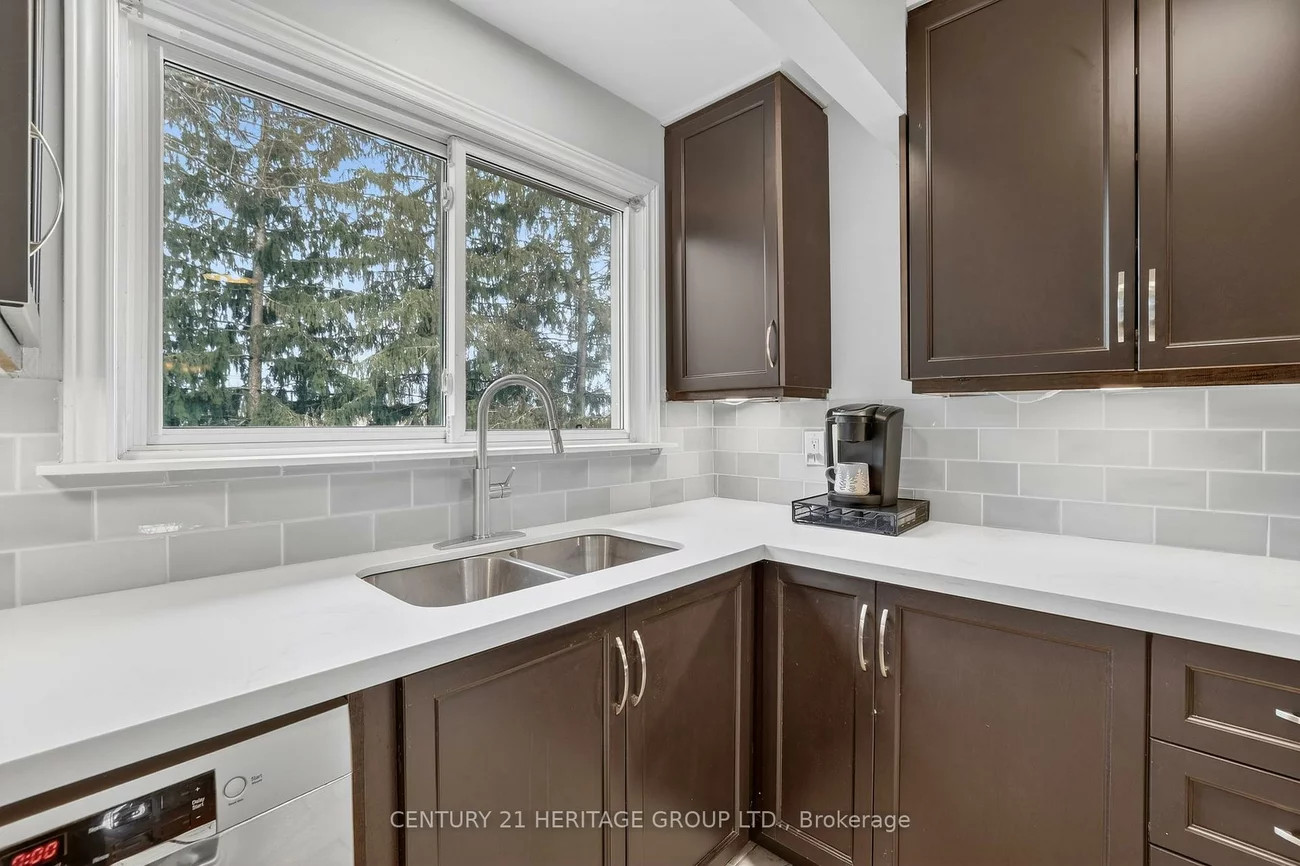 28, Pegg's, Holland Landing, East Gwillimbury