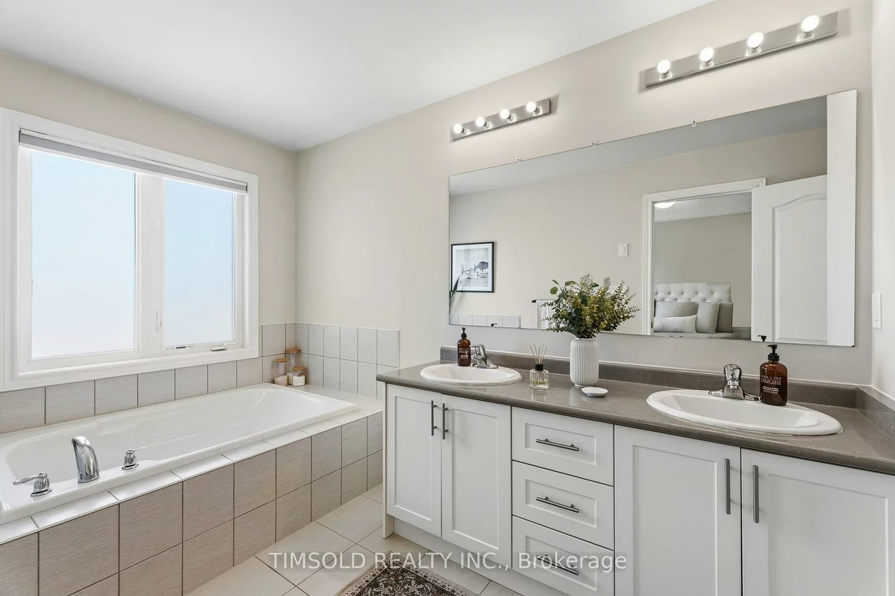 29, Robb Thompson, Mt Albert, East Gwillimbury