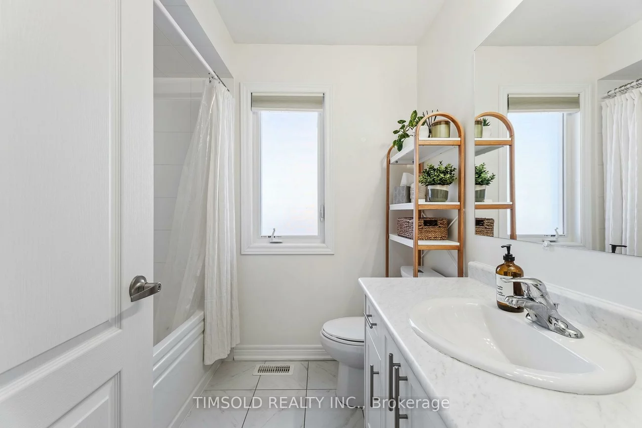 29, Robb Thompson, Mt Albert, East Gwillimbury