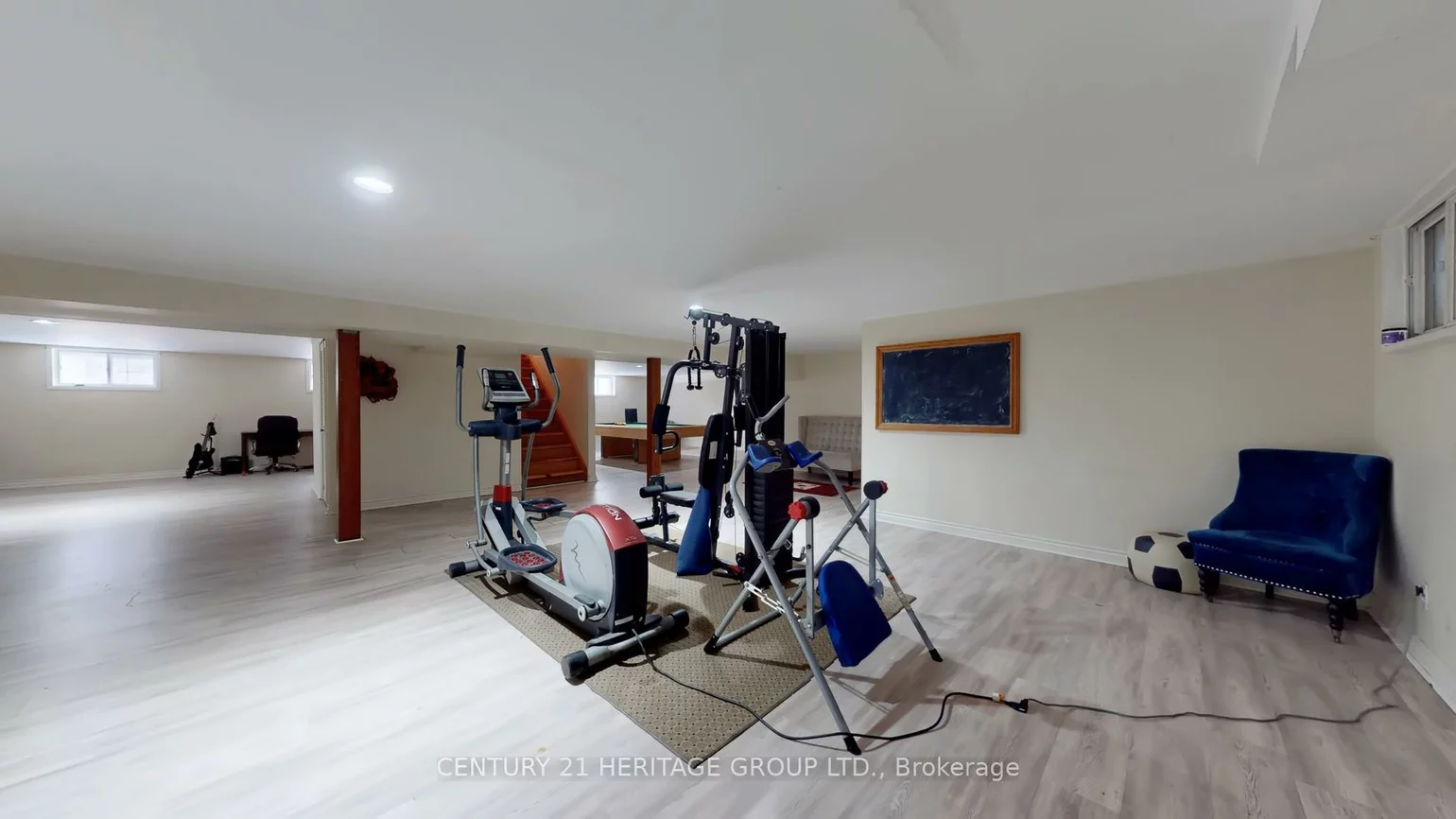 21455, Warden, Rural East Gwillimbury, East Gwillimbury