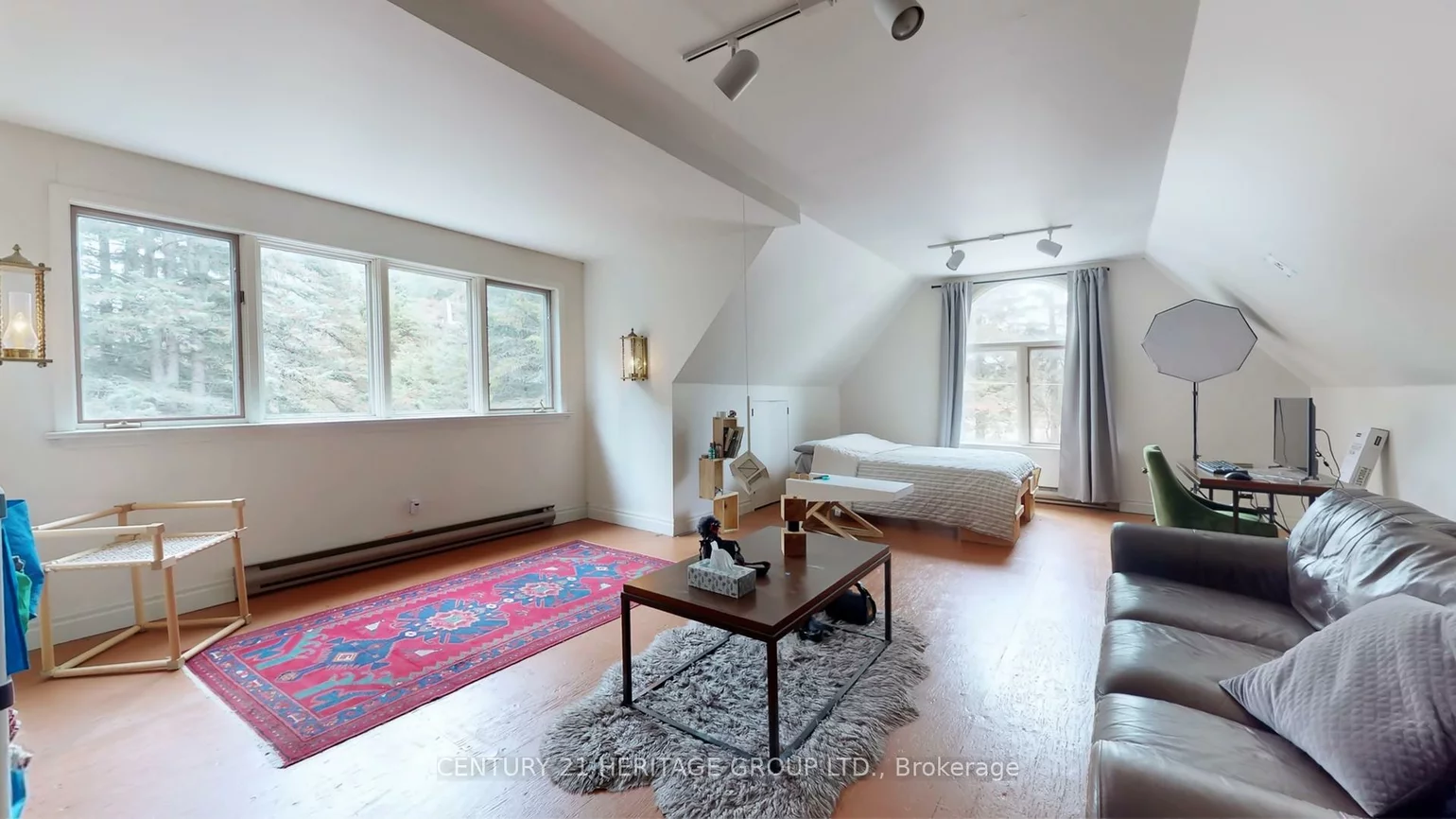 21455, Warden, Rural East Gwillimbury, East Gwillimbury