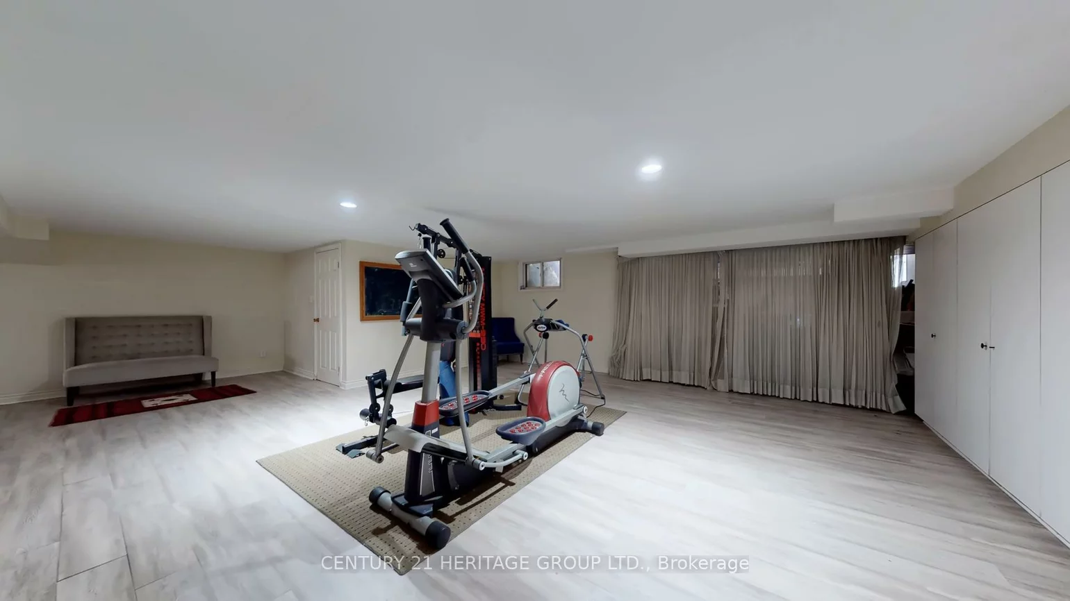 21455, Warden, Rural East Gwillimbury, East Gwillimbury