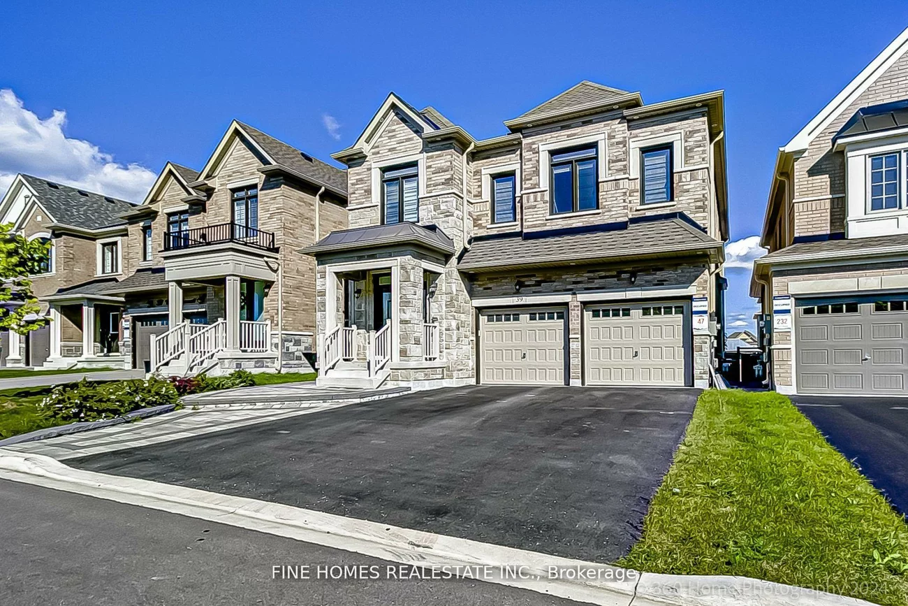 39, Tesla, Holland Landing, East Gwillimbury