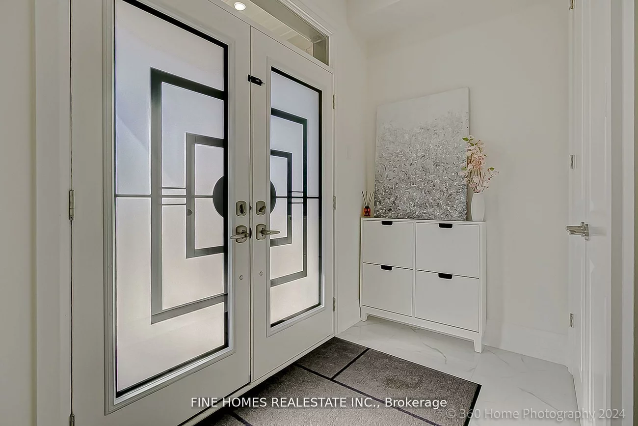 39, Tesla, Holland Landing, East Gwillimbury