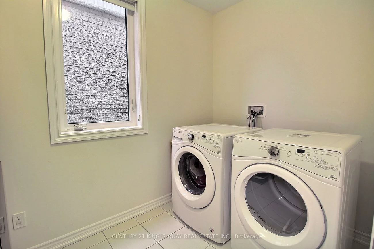 45, Chessington, Queensville, East Gwillimbury