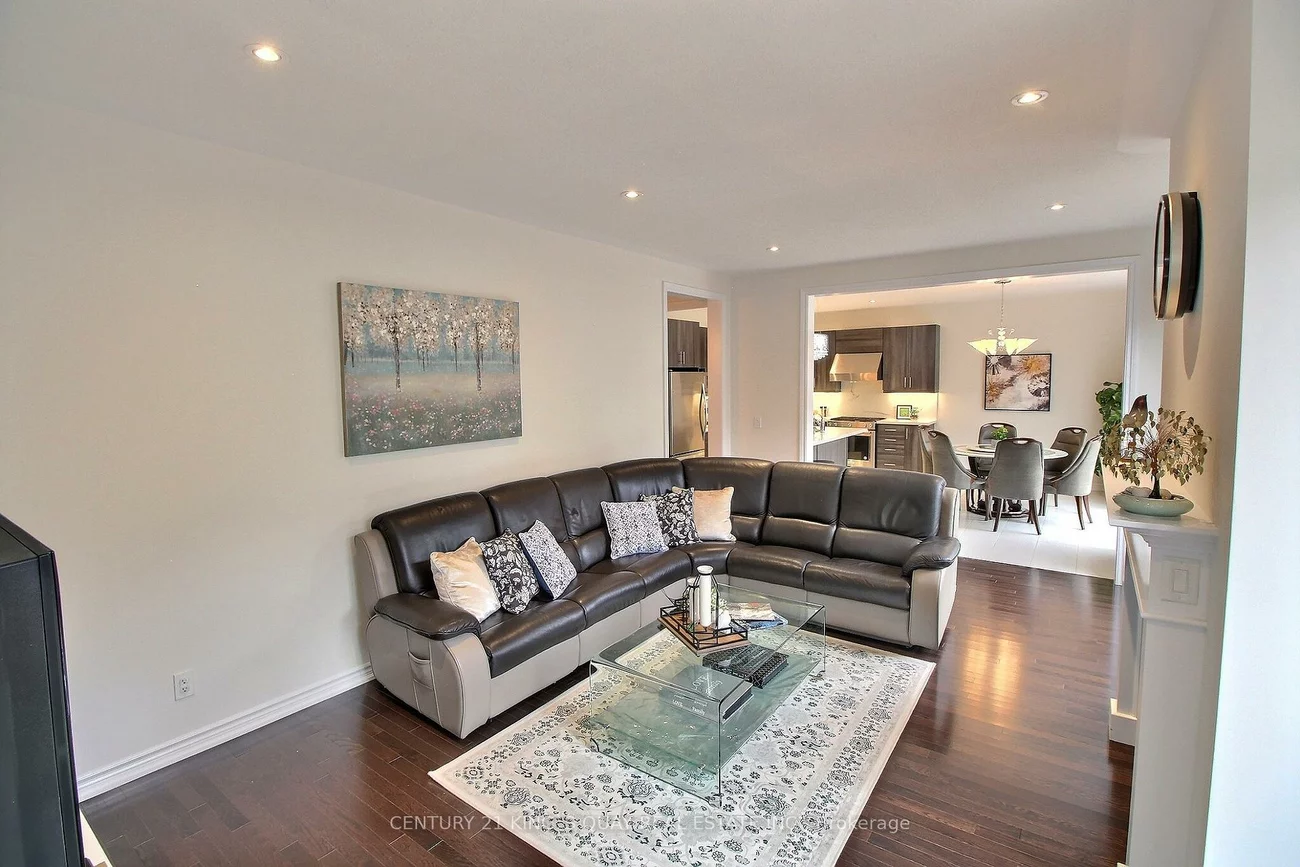 45, Chessington, Queensville, East Gwillimbury