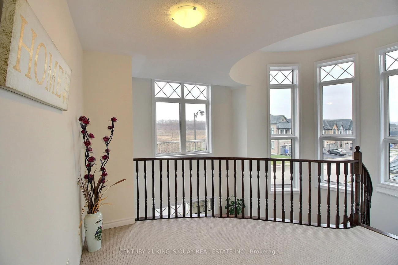 45, Chessington, Queensville, East Gwillimbury