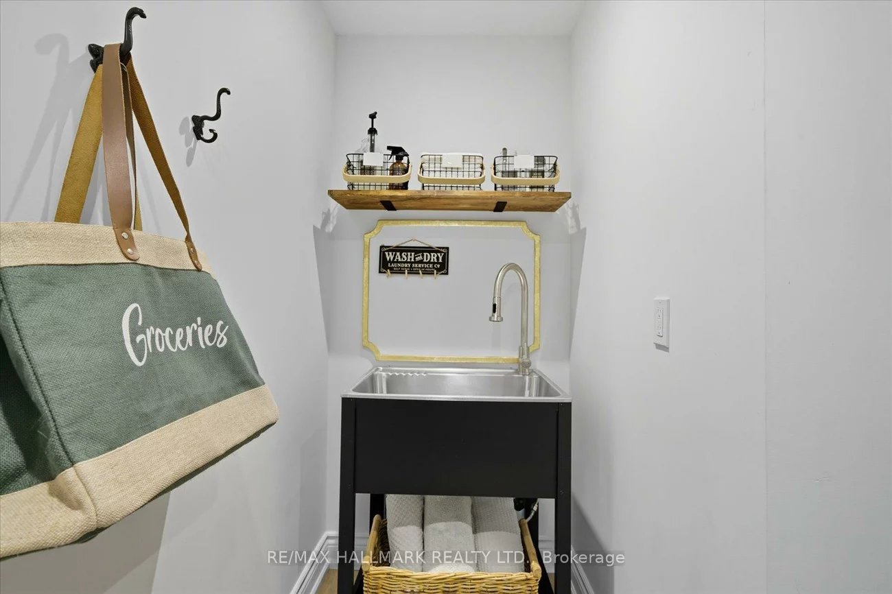 17, Mill, Mt Albert, East Gwillimbury