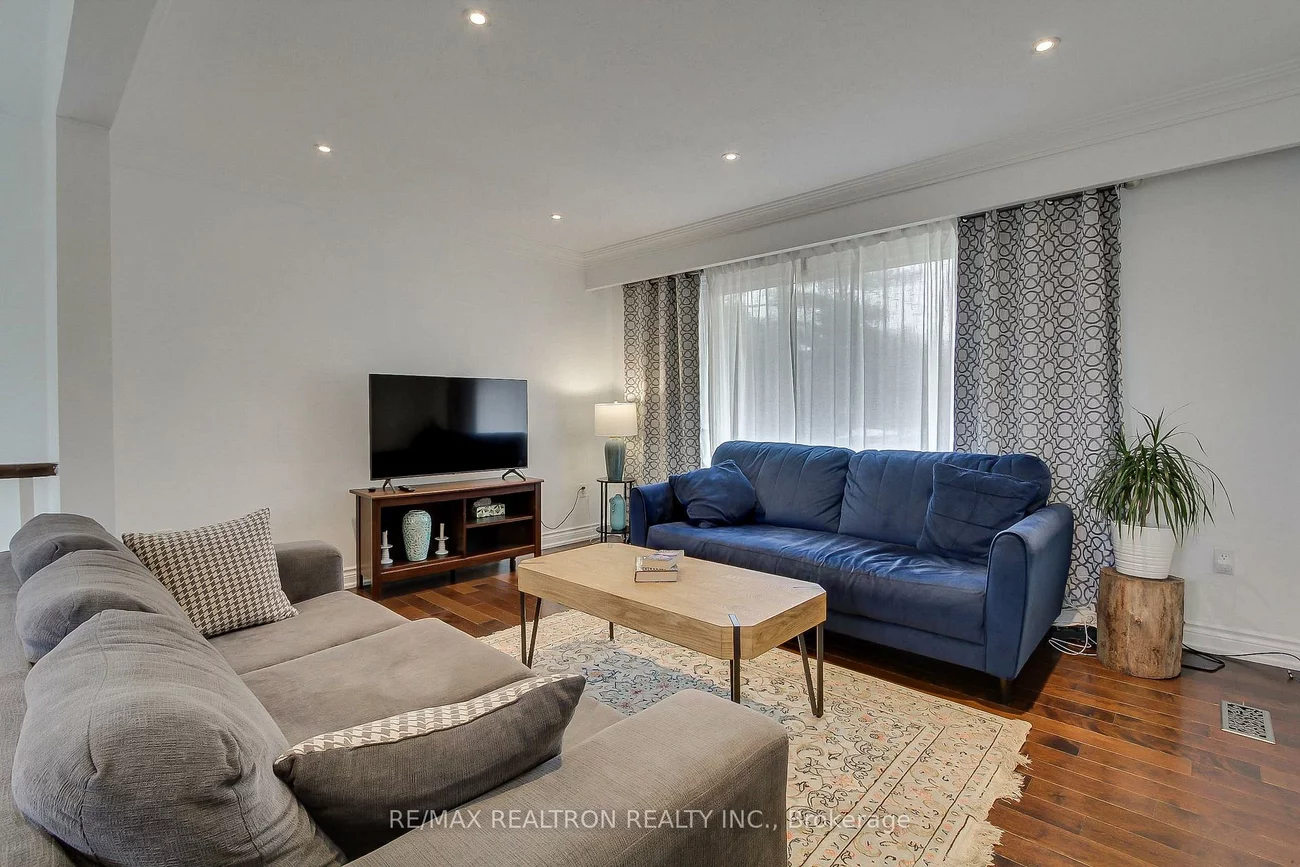 36, Farr, Sharon, East Gwillimbury