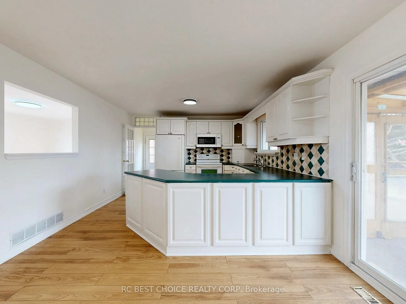 1377, old green, Rural East Gwillimbury, East Gwillimbury