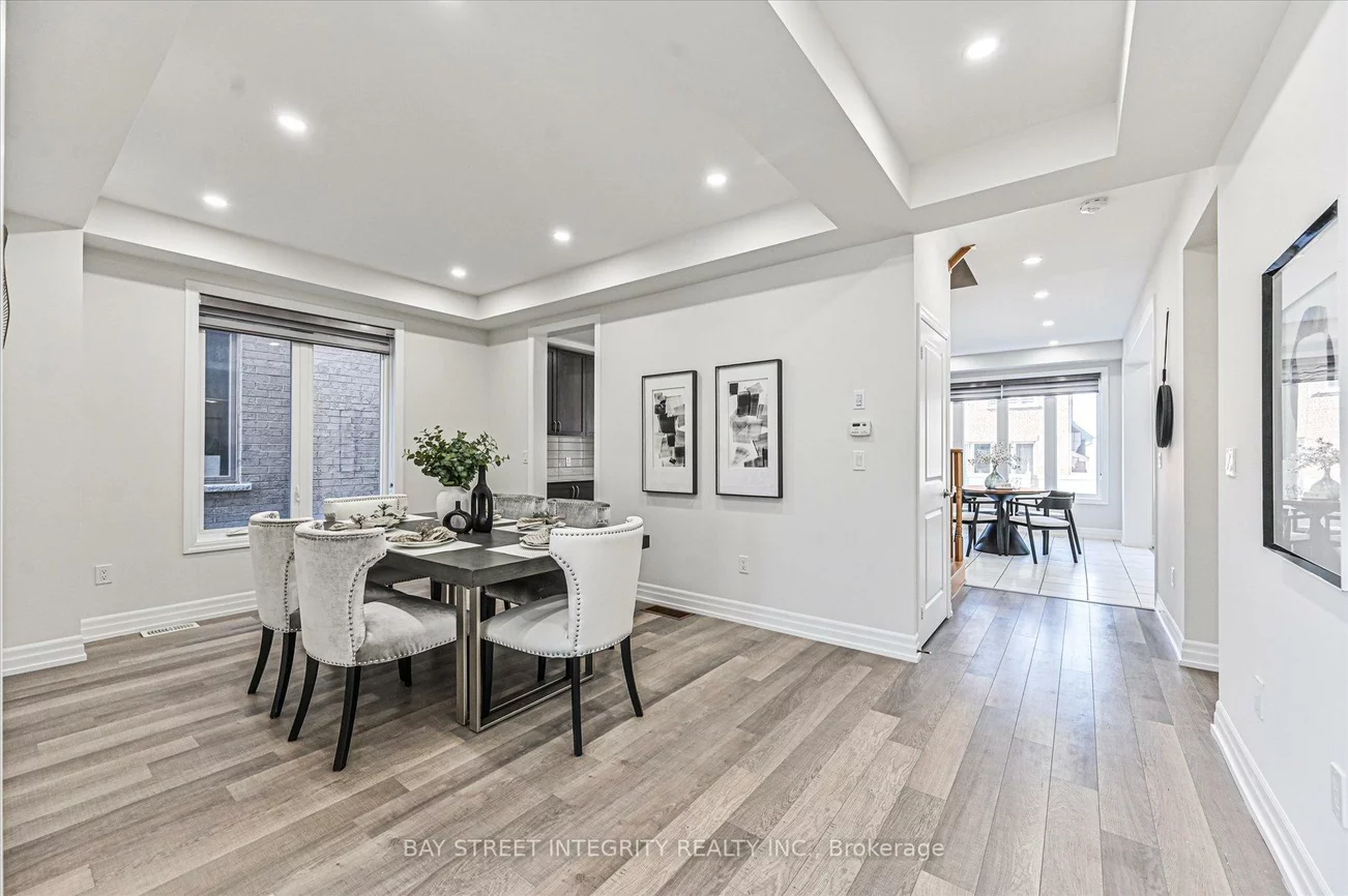 6, Red Rose, Holland Landing, East Gwillimbury