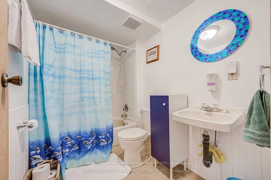 184, Olive, Holland Landing, East Gwillimbury