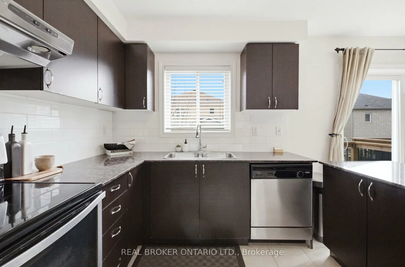 35, Harvest Hills, Rural East Gwillimbury, East Gwillimbury