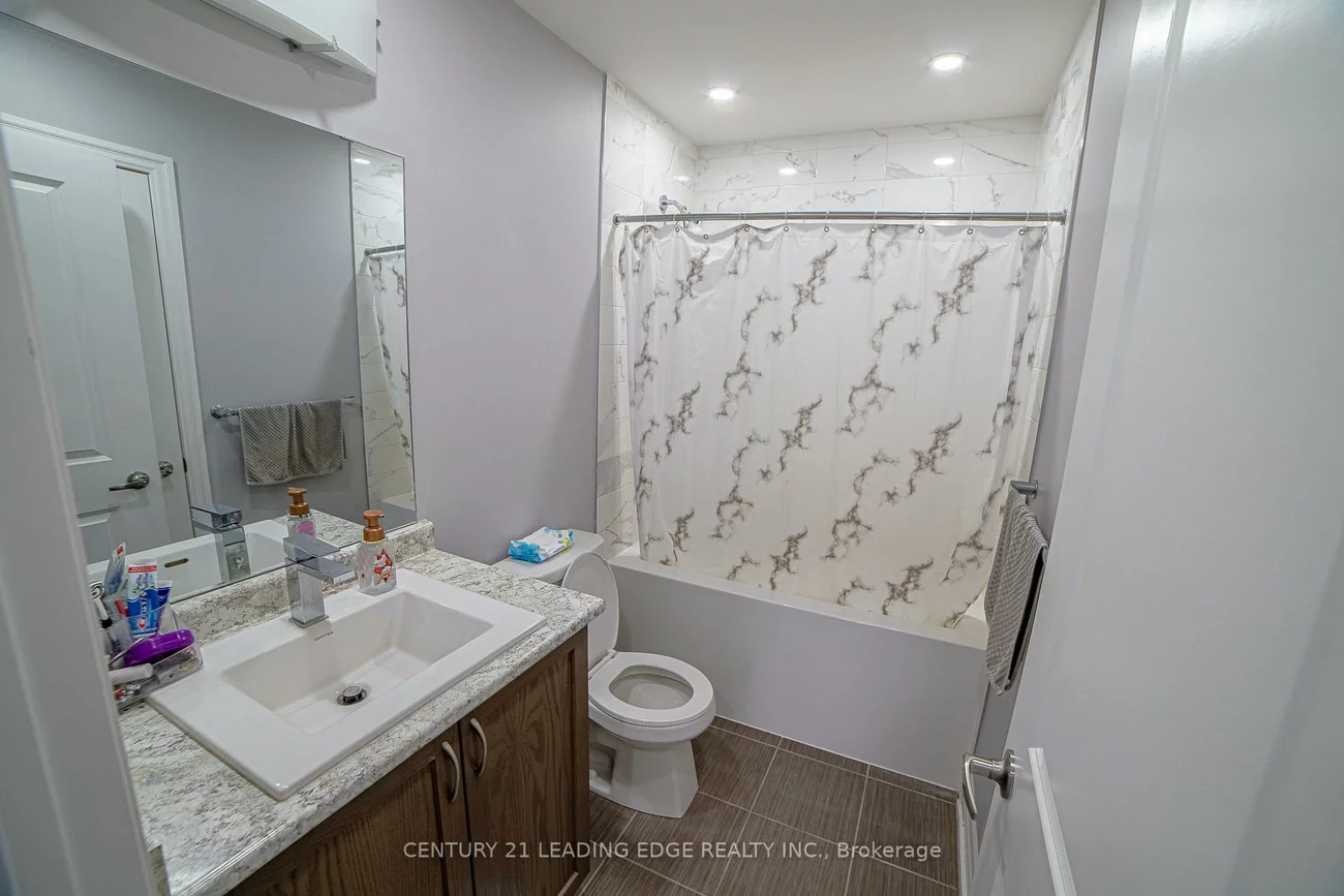 28, Prosperity, Holland Landing, East Gwillimbury