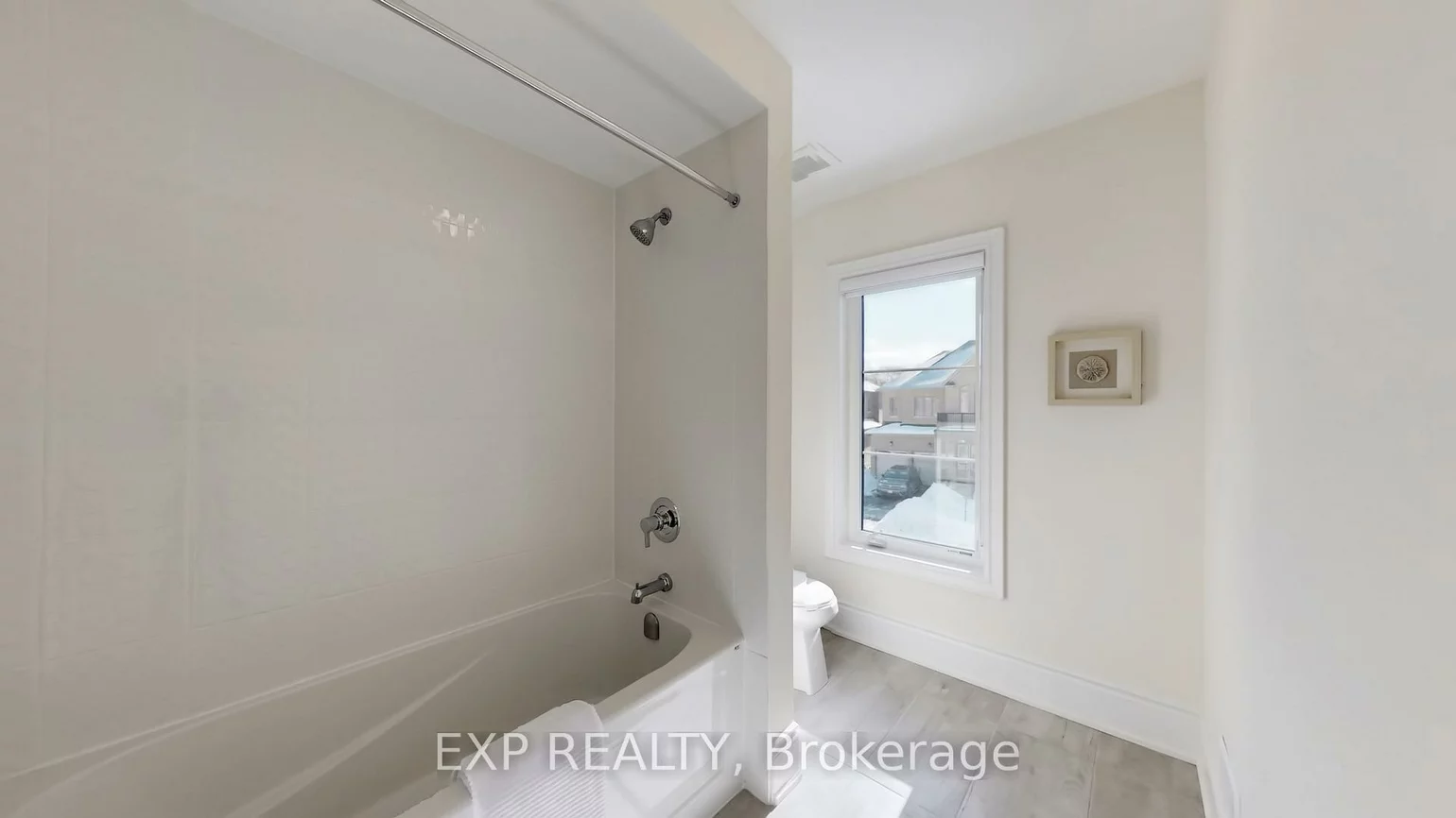 21, Fair Winds, Holland Landing, East Gwillimbury