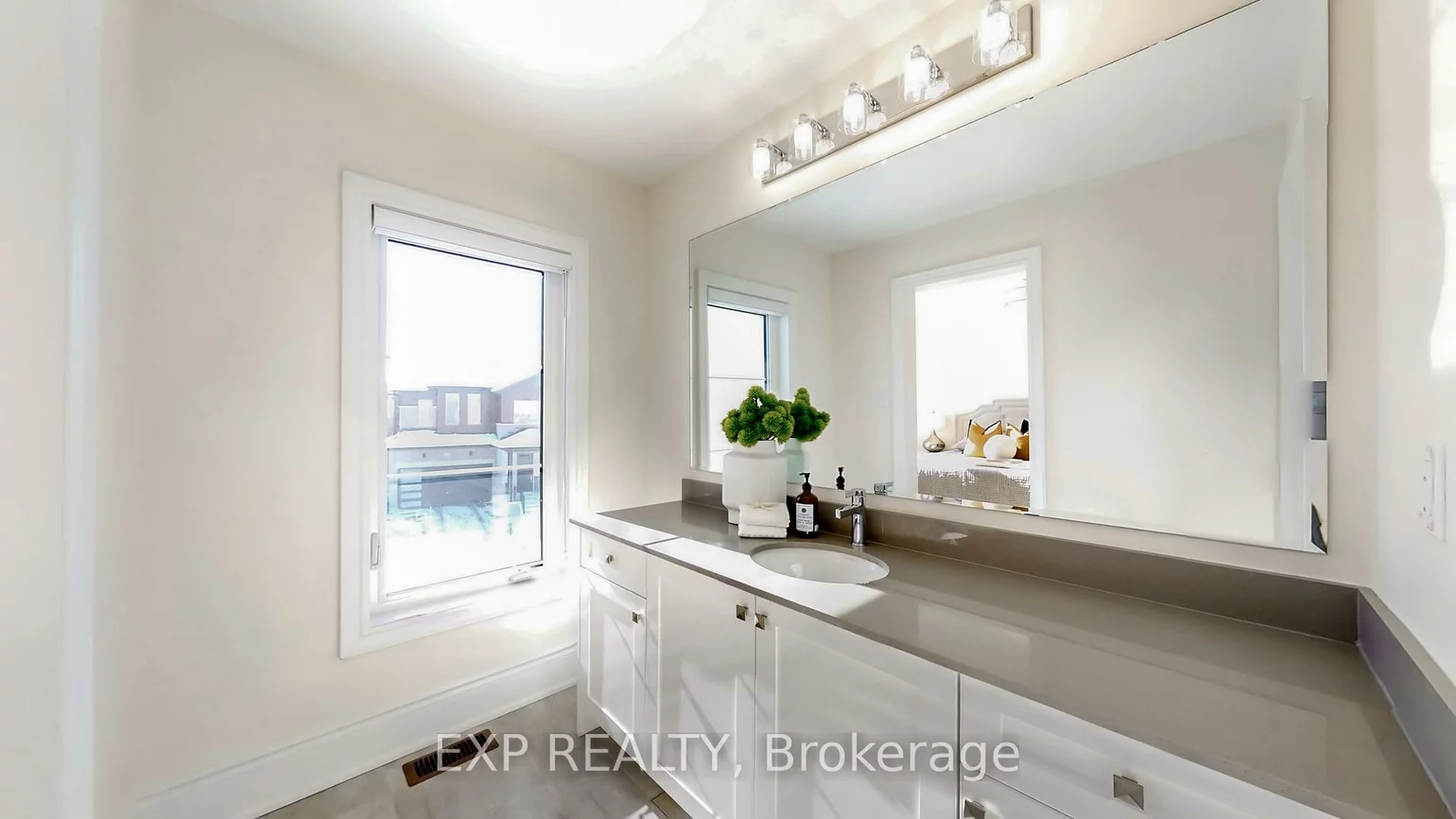 21, Fair Winds, Holland Landing, East Gwillimbury