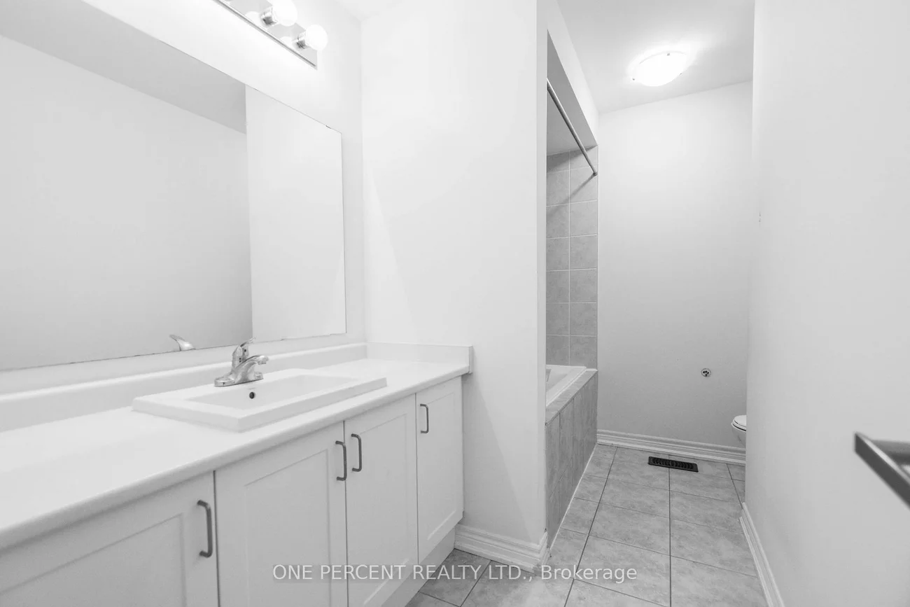 19838, Leslie, Queensville, East Gwillimbury