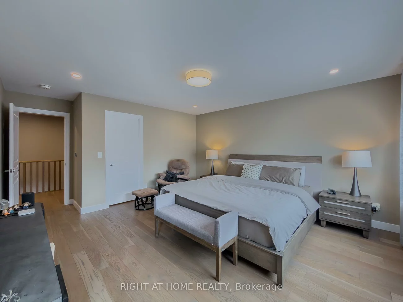 77, Leaden Hall, Queensville, East Gwillimbury